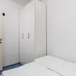 Rona Zizi Apartamento *