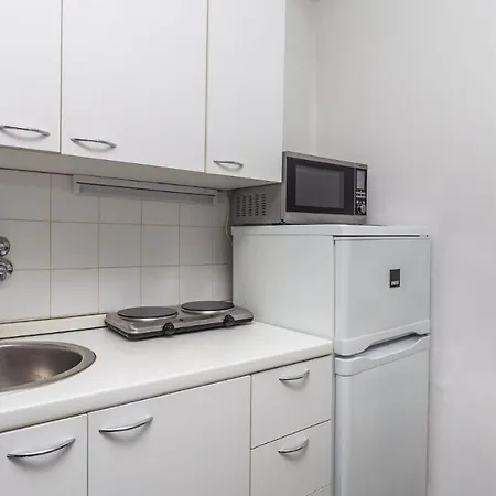 Rona Zizi Apartment